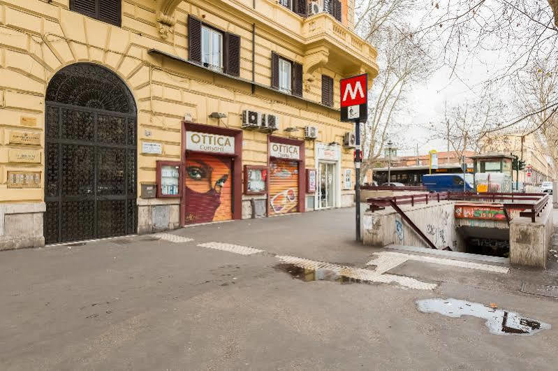 San Pietro Apartment Rom